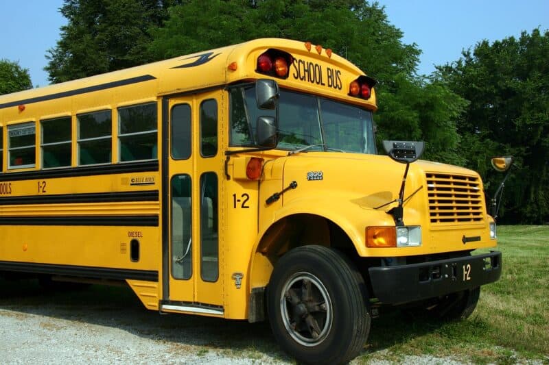 Houston Independent School District school bus. Image by Denise McQuillen from Pixabay