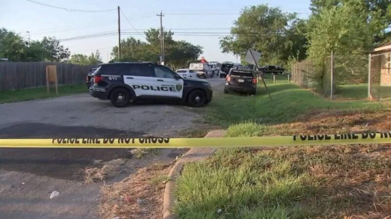 Houston Police Respond to Shooting Scene Alerted by Shotspotter. Photo by Soundthinking.com